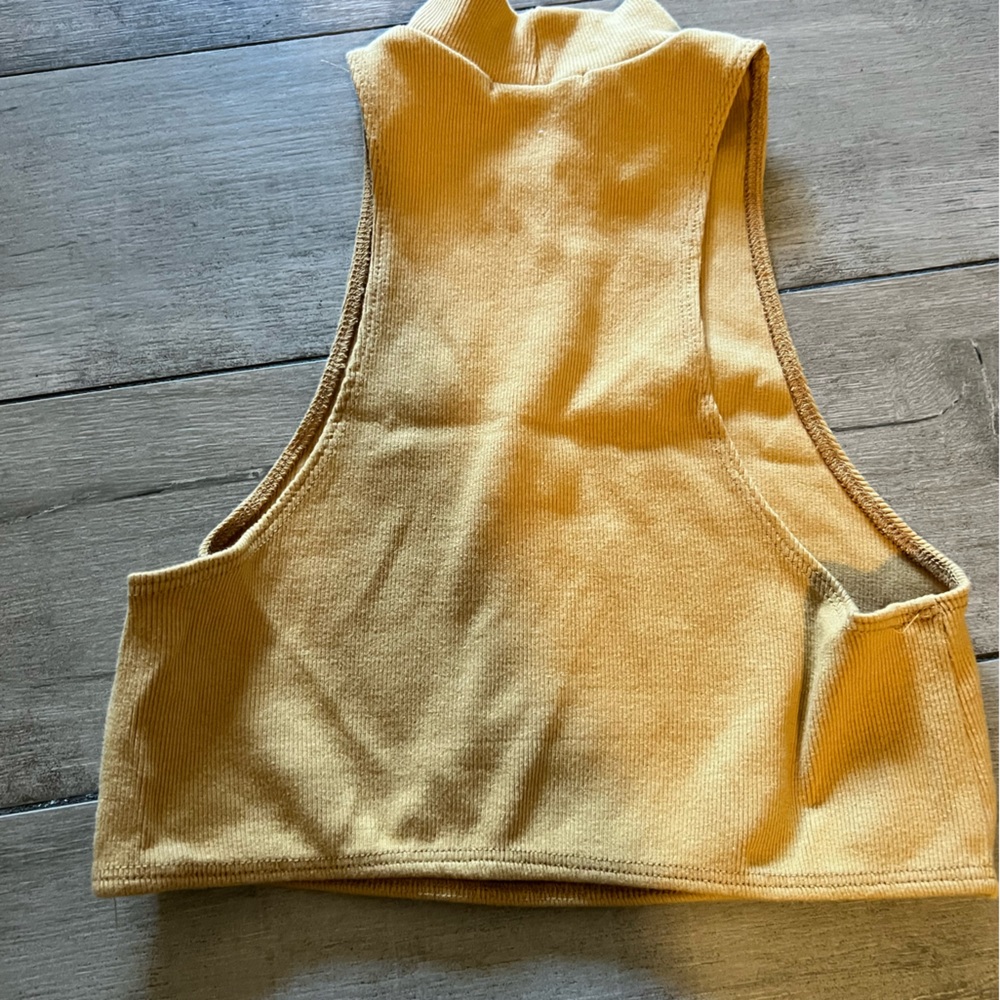 iNAMORATA Yellow Ribbed Mock Neck Crop Tank - Picture 3 of 3